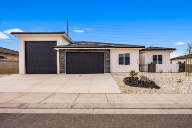 Brand New MOVE IN READY With Huge RV garage!- Front 9 at Sky on Sky Mountain Golf Course in Utah - for sale on GolfHomes.com, golf home, golf lot
