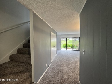 Recently updated 2-bedroom, 1.5-bath condo in Wilshire Heights on Stonehenge Golf Course in Tennessee - for sale on GolfHomes.com, golf home, golf lot