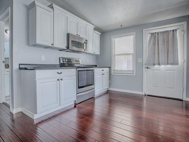 Completely remodeled manufactured home located in the desirable on El Diablo Executive Golf Course in Florida - for sale on GolfHomes.com, golf home, golf lot