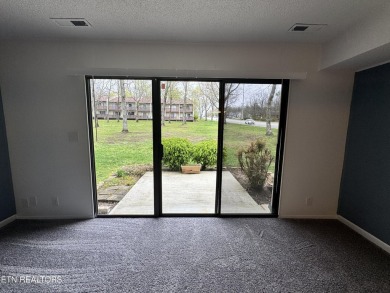 Recently updated 2-bedroom, 1.5-bath condo in Wilshire Heights on Stonehenge Golf Course in Tennessee - for sale on GolfHomes.com, golf home, golf lot