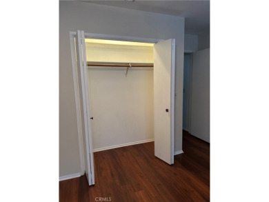 This spacious 2003 square foot home is brimming with potential on Silver Lakes Golf Course in California - for sale on GolfHomes.com, golf home, golf lot