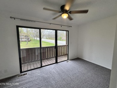 Recently updated 2-bedroom, 1.5-bath condo in Wilshire Heights on Stonehenge Golf Course in Tennessee - for sale on GolfHomes.com, golf home, golf lot