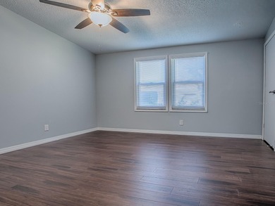 Completely remodeled manufactured home located in the desirable on El Diablo Executive Golf Course in Florida - for sale on GolfHomes.com, golf home, golf lot