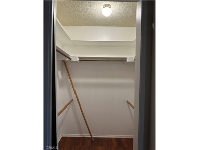 This spacious 2003 square foot home is brimming with potential on Silver Lakes Golf Course in California - for sale on GolfHomes.com, golf home, golf lot
