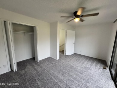 Recently updated 2-bedroom, 1.5-bath condo in Wilshire Heights on Stonehenge Golf Course in Tennessee - for sale on GolfHomes.com, golf home, golf lot
