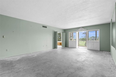 Location, location, location! Welcome to this spacious 3-bedroom on Palm Aire Country Club of Sarasota in Florida - for sale on GolfHomes.com, golf home, golf lot