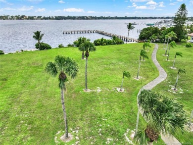 Impeccable *completely remodeled* corner unit offers all the on Martin County Golf Course in Florida - for sale on GolfHomes.com, golf home, golf lot