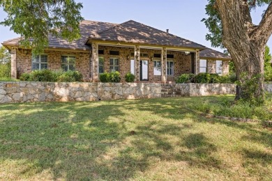 Beautiful Custom Home with Golf Course Views- No HOA! 
Welcome on Granbury Country Club in Texas - for sale on GolfHomes.com, golf home, golf lot