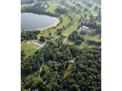 This adorable ranch style home neighbors up to the 18th hole of on Cedar Lake Club in New York - for sale on GolfHomes.com, golf home, golf lot