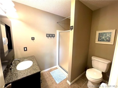 LARGE two bedroom condo that easily sleeps a big family.  BIG on Lake Valley Country Club in Missouri - for sale on GolfHomes.com, golf home, golf lot
