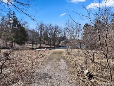 Beautifully situated 1.34 surveyed acre lot with over 160 feet on Innsbrook Resort Golf Course in Missouri - for sale on GolfHomes.com, golf home, golf lot