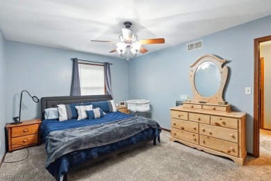 Welcome to this charming and thoughtfully updated 3-bedroom on Fox Den Golf Course in Ohio - for sale on GolfHomes.com, golf home, golf lot