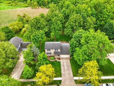 Welcome to this charming and thoughtfully updated 3-bedroom on Fox Den Golf Course in Ohio - for sale on GolfHomes.com, golf home, golf lot