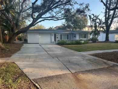 Don't miss this rare opportunity to own a property on one of the on The Renaisssance Vinoy Golf Club in Florida - for sale on GolfHomes.com, golf home, golf lot