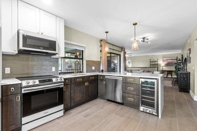 Welcome to your completely renovated dream 2/2 villa in the on Jonathans Landing Golf Club in Florida - for sale on GolfHomes.com, golf home, golf lot