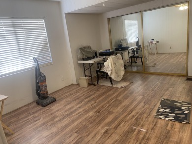 This great manufactured home is located in Palm Desert Greens on Palm Desert Greens Country Club in California - for sale on GolfHomes.com, golf home, golf lot