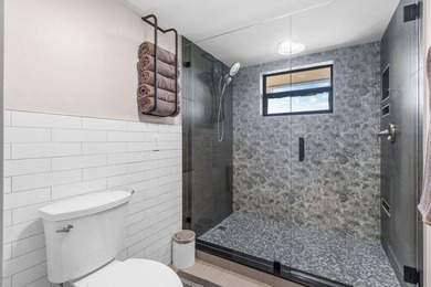 Welcome to your completely renovated dream 2/2 villa in the on Jonathans Landing Golf Club in Florida - for sale on GolfHomes.com, golf home, golf lot