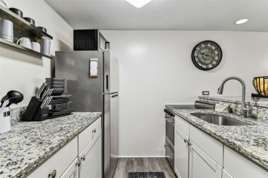 Deluxe Executive Suite - A2 Unit   Offering 2 queen beds and an on Innisbrook Resort and Golf Club in Florida - for sale on GolfHomes.com, golf home, golf lot