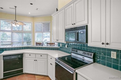 Golf Course  Lakefront Living in Towne Lake. Experience on Arrowhead Country Club in Alabama - for sale on GolfHomes.com, golf home, golf lot