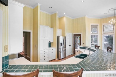 Golf Course  Lakefront Living in Towne Lake. Experience on Arrowhead Country Club in Alabama - for sale on GolfHomes.com, golf home, golf lot