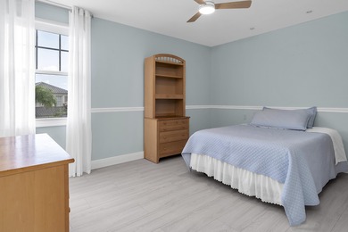 Beautifully cared for and move-in-ready!  This 4-brdroom, 3-bath on Bear Lakes Country Club in Florida - for sale on GolfHomes.com, golf home, golf lot