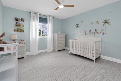 Beautifully cared for and move-in-ready!  This 4-brdroom, 3-bath on Bear Lakes Country Club in Florida - for sale on GolfHomes.com, golf home, golf lot