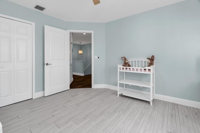 Beautifully cared for and move-in-ready!  This 4-brdroom, 3-bath on Bear Lakes Country Club in Florida - for sale on GolfHomes.com, golf home, golf lot