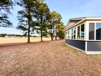 Welcome to 3102 Cutter Ct, a 3-bedroom, 2-bath home in the on Captains Cove Golf and Yacht Club in Virginia - for sale on GolfHomes.com, golf home, golf lot