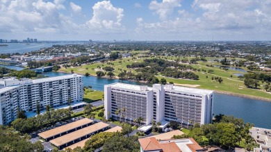 WATERFRONT LUXURY LIVING AT GOVERNOR'S POINTESpectacular on North Palm Beach Country Club in Florida - for sale on GolfHomes.com, golf home, golf lot