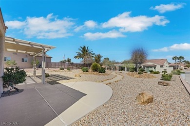 Popular Jefferson model, 2 bed, 2 bath, 2 car grg.  Den with on Revere Golf Club in Nevada - for sale on GolfHomes.com, golf home, golf lot