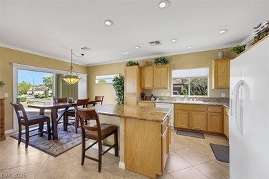 Popular Jefferson model, 2 bed, 2 bath, 2 car grg.  Den with on Revere Golf Club in Nevada - for sale on GolfHomes.com, golf home, golf lot