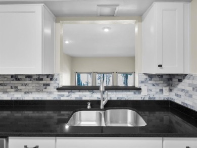 Waterfront Townhome on Lake Ray Hubbard! Located in the highly on Lakeside Village Golf Course in Texas - for sale on GolfHomes.com, golf home, golf lot