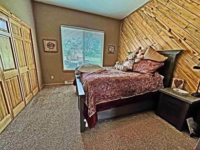 Suzy Woodward, Team Murphy Realty, C: , suzy,  : Beautiful Home on Rio Grande Golf Club in Colorado - for sale on GolfHomes.com, golf home, golf lot