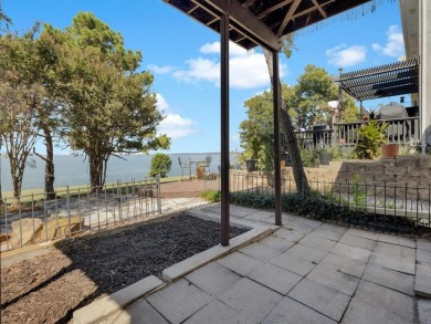 Waterfront Townhome on Lake Ray Hubbard! Located in the highly on Lakeside Village Golf Course in Texas - for sale on GolfHomes.com, golf home, golf lot