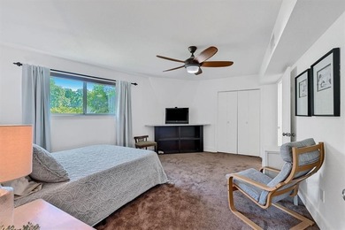 Unique lakefront home with nice updates, two bedrooms and  2 on Lake Kiowa Golf Course in Texas - for sale on GolfHomes.com, golf home, golf lot