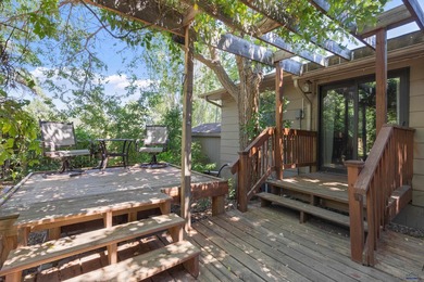 Listed by Lori Barnett, Engel & Volkers Black Hills, .   $20,000 on Meadowbrook Golf Course in South Dakota - for sale on GolfHomes.com, golf home, golf lot