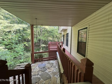 Beautiful brick 3 bedroom, 3 bathroom home in sought-after on Druid Hills Golf Club in Tennessee - for sale on GolfHomes.com, golf home, golf lot