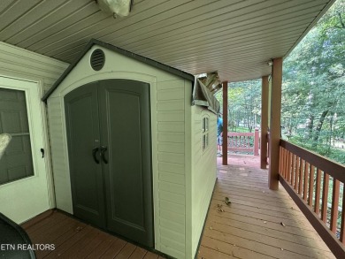 Beautiful brick 3 bedroom, 3 bathroom home in sought-after on Druid Hills Golf Club in Tennessee - for sale on GolfHomes.com, golf home, golf lot
