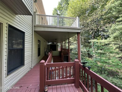 Beautiful brick 3 bedroom, 3 bathroom home in sought-after on Druid Hills Golf Club in Tennessee - for sale on GolfHomes.com, golf home, golf lot