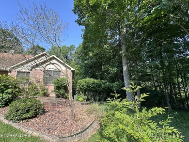 Beautiful brick 3 bedroom, 3 bathroom home in sought-after on Druid Hills Golf Club in Tennessee - for sale on GolfHomes.com, golf home, golf lot