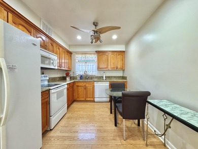 Rare and desirable layout in Kings Point's sought after Piedmont on Kings Point Golf -Flanders Way in Florida - for sale on GolfHomes.com, golf home, golf lot