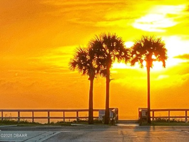 Coastal Townhouse One Block from the Beach! Live the Best of on Ocean Palm Golf Course in Florida - for sale on GolfHomes.com, golf home, golf lot