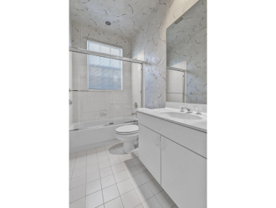 Opportunity awaits in this 3 bedroom, 2 bathroom single-family on  in Florida - for sale on GolfHomes.com, golf home, golf lot