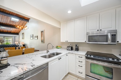 Nestled in the heart of Suntree you'll find this charming on Suntree Country Club in Florida - for sale on GolfHomes.com, golf home, golf lot