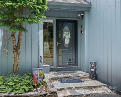 Embrace the mountain lifestyle in this 3BR/3BA townhome in a on Mt. Mitchell Golf Course in North Carolina - for sale on GolfHomes.com, golf home, golf lot