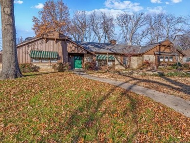 This stunning one level home in Hillcrest Heights has been named on Hillcrest Country Club in Oklahoma - for sale on GolfHomes.com, golf home, golf lot