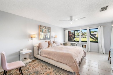 *PRICED TO SELL!* Discover unparalleled privacy and panoramic on Hunters Run Golf and Country Club in Florida - for sale on GolfHomes.com, golf home, golf lot