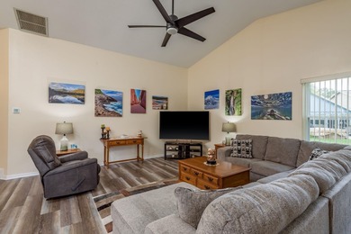 Well cared for and ready to impress, this 2 bedroom, 2 bath home on Meadow Oaks Golf and Country Club in Florida - for sale on GolfHomes.com, golf home, golf lot