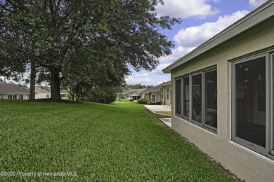 Welcome to this bright and spacious Oakmont villa located in the on Timber Pines Golf Course in Florida - for sale on GolfHomes.com, golf home, golf lot