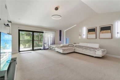 UPDATED KITCHEN WITH QUARTZ COUNTERS, IMPACT WINDOWS AND SLIDERS on Royal Wood Golf and Country Club in Florida - for sale on GolfHomes.com, golf home, golf lot